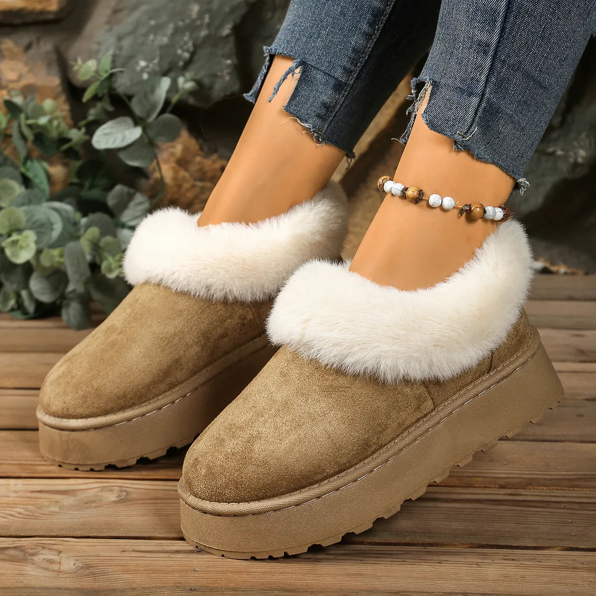 Fuzzy Trim Round Toe Platform Boots