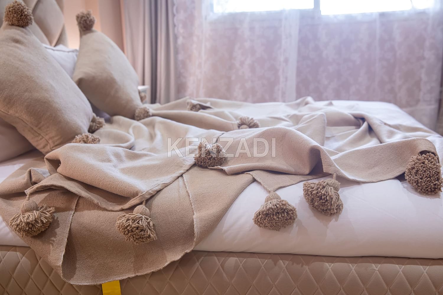 KENZADI Moroccan Handmade Pompom Blanket, Throw Blanket, Pom Pom Blanket, Boho Blanket, Bed Cover, Warm Blanket, Cozy Blanket (Brown with pom Brown, King (U.S. Standard))